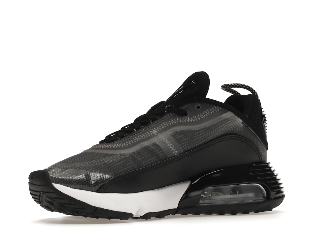 Vue 16 de Nike Air Max 2090 Black White Black 