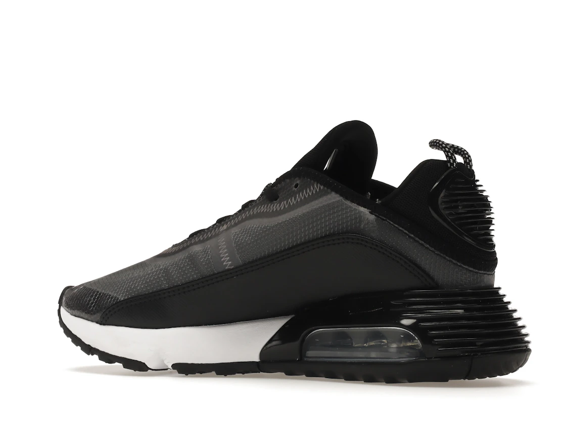 Vue 22 de Nike Air Max 2090 Black White Black 