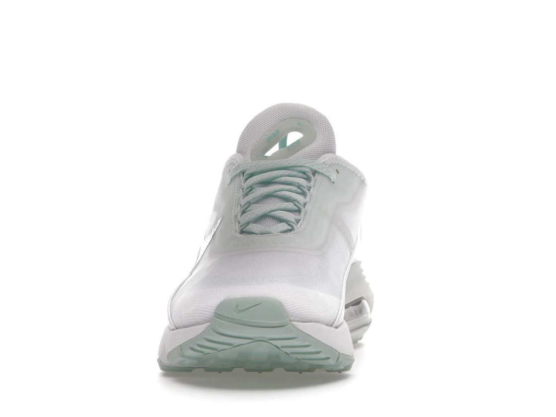 Vue 11 de Nike Air Max 2090 White Barely Green 