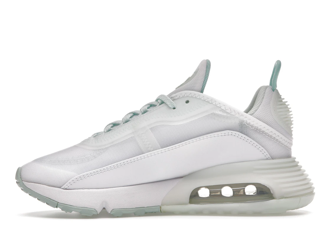 Vue 19 de Nike Air Max 2090 White Barely Green 