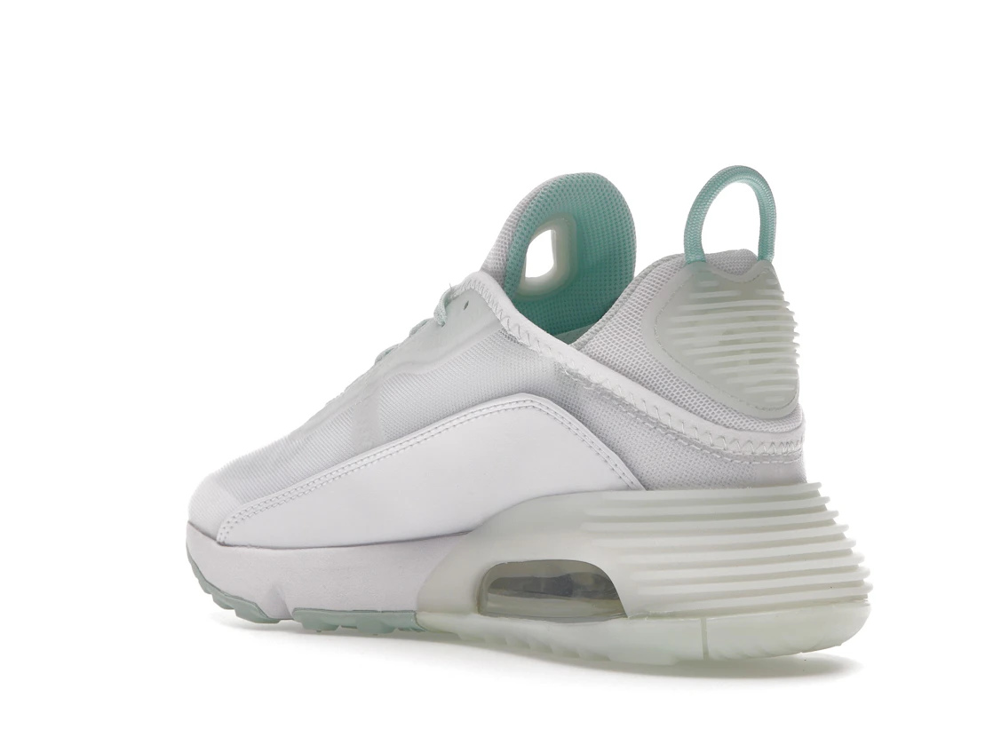 Vue 24 de Nike Air Max 2090 White Barely Green 
