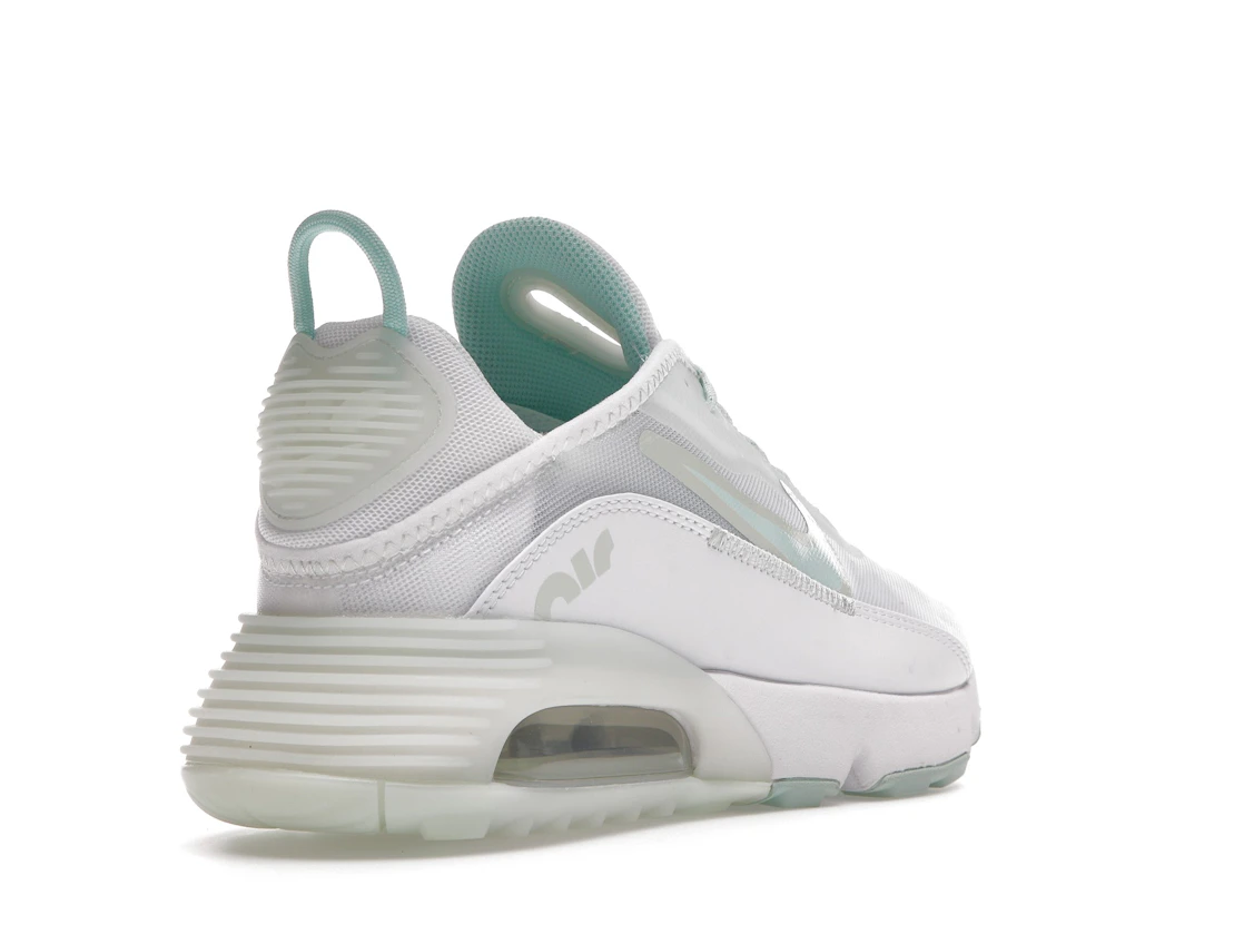 Vue 32 de Nike Air Max 2090 White Barely Green 