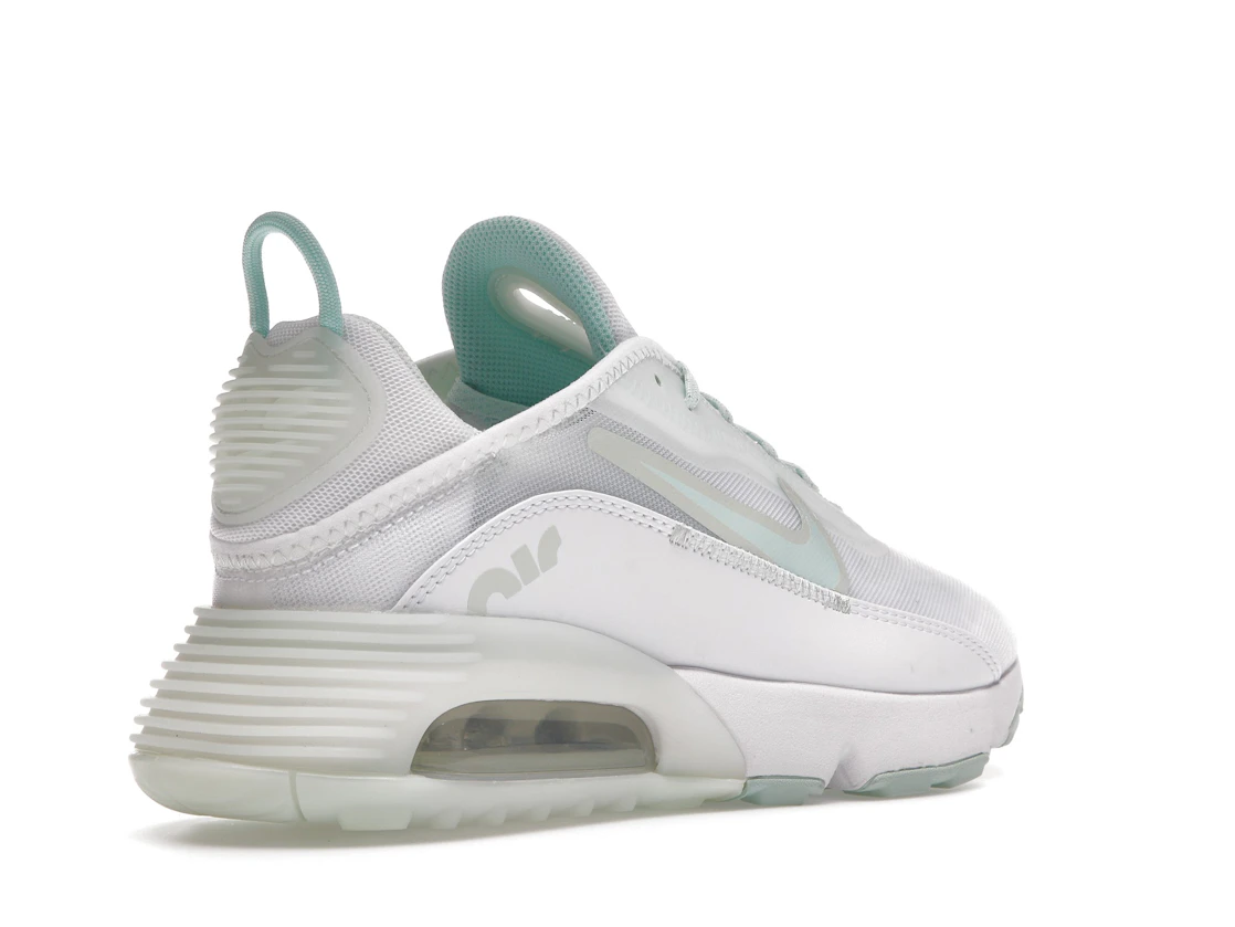 Vue 33 de Nike Air Max 2090 White Barely Green 