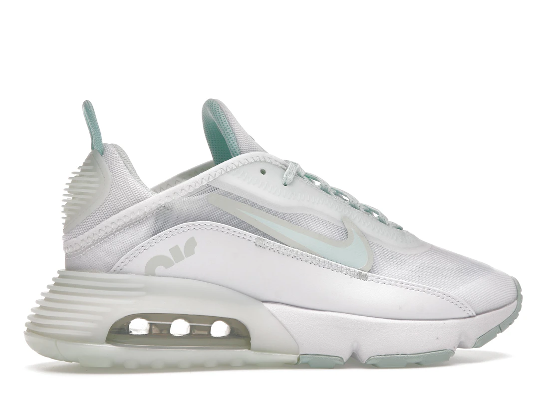 Vue 36 de Nike Air Max 2090 White Barely Green 