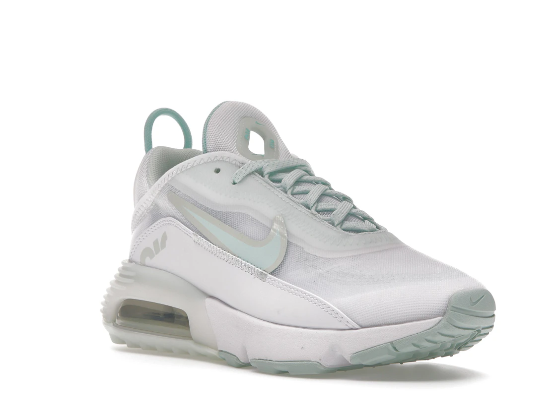 Vue 6 de Nike Air Max 2090 White Barely Green 