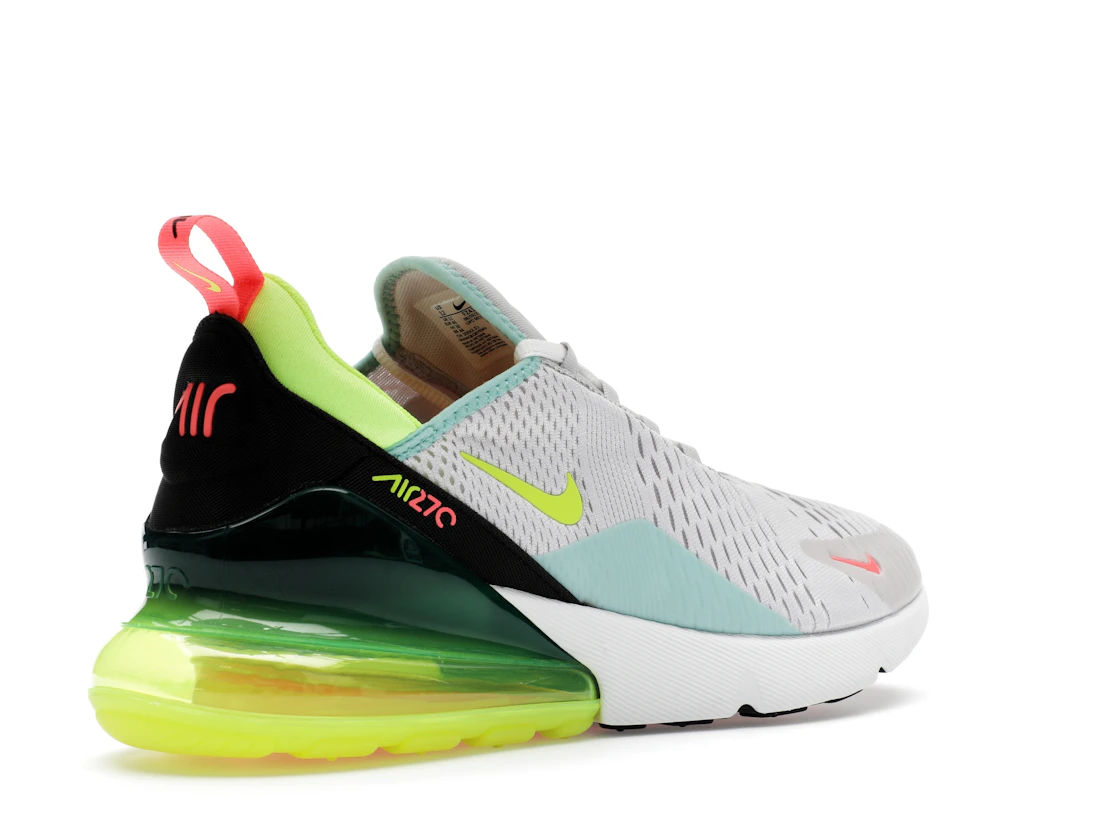 Vue 33 de Nike Air Max 270 Vast Grey Hot Lava