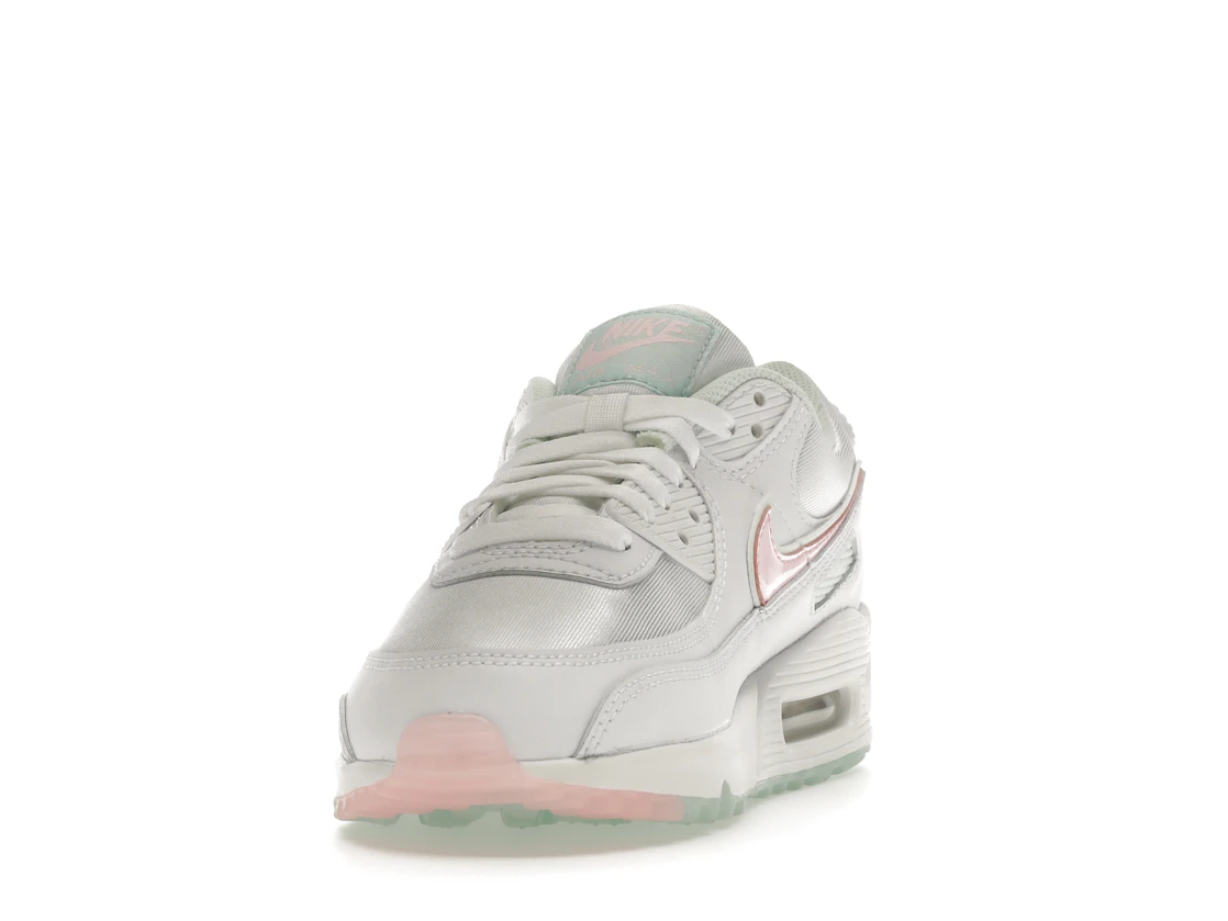 Vue 12 de Nike Air Max 90 Essential Arctic Punch 