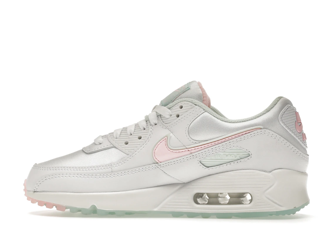 Vue 20 de Nike Air Max 90 Essential Arctic Punch 