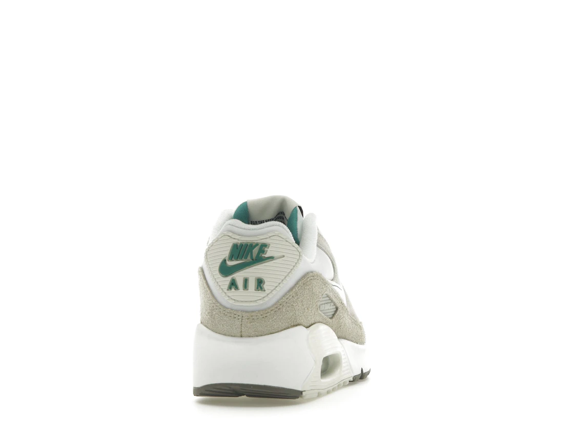 Vue 29 de Nike Air Max 90 SE First Use Pack Sail (GS)