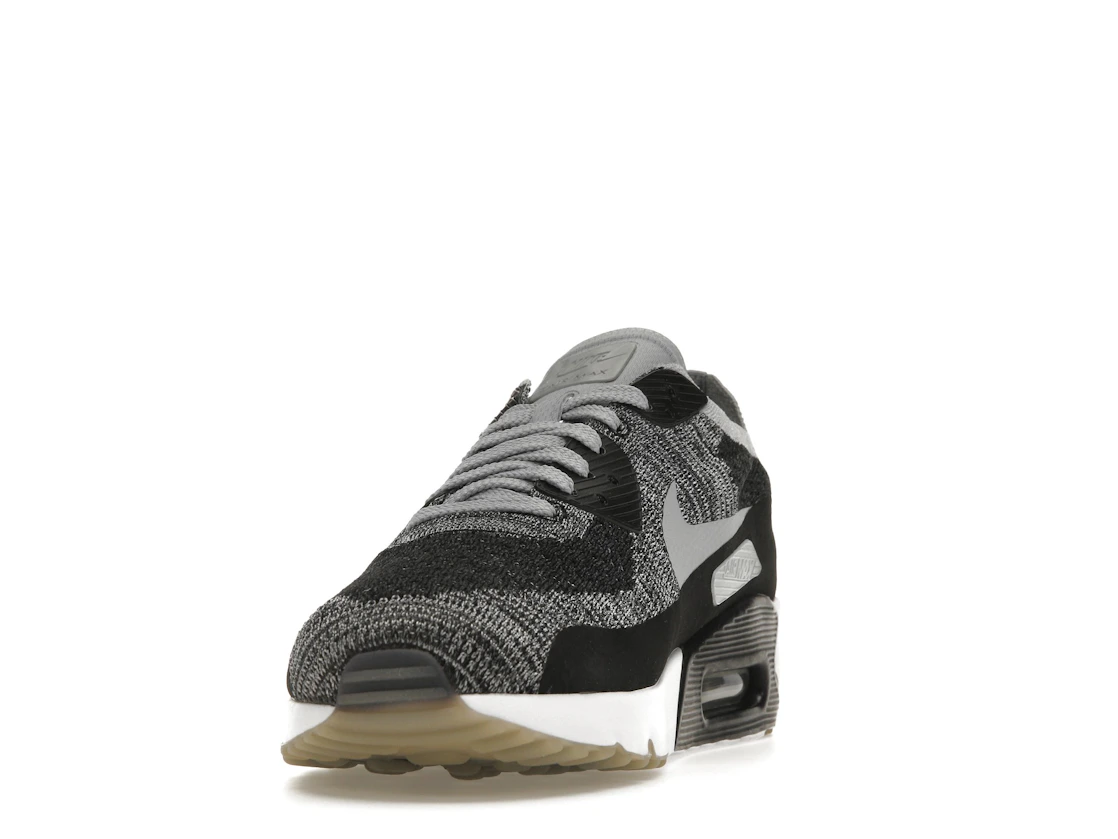 Vue 12 de Nike Air Max 90 Ultra 2.0 Flyknit Black Wolf Grey