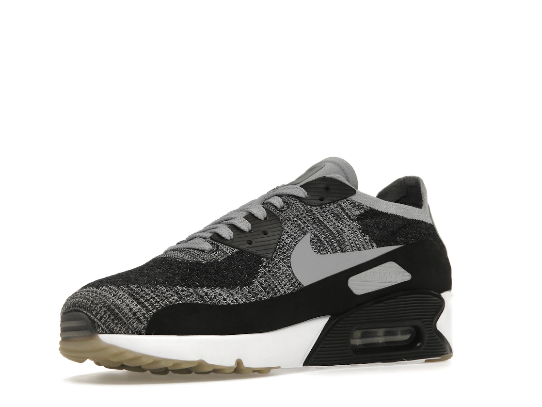 Vue 15 de Nike Air Max 90 Ultra 2.0 Flyknit Black Wolf Grey