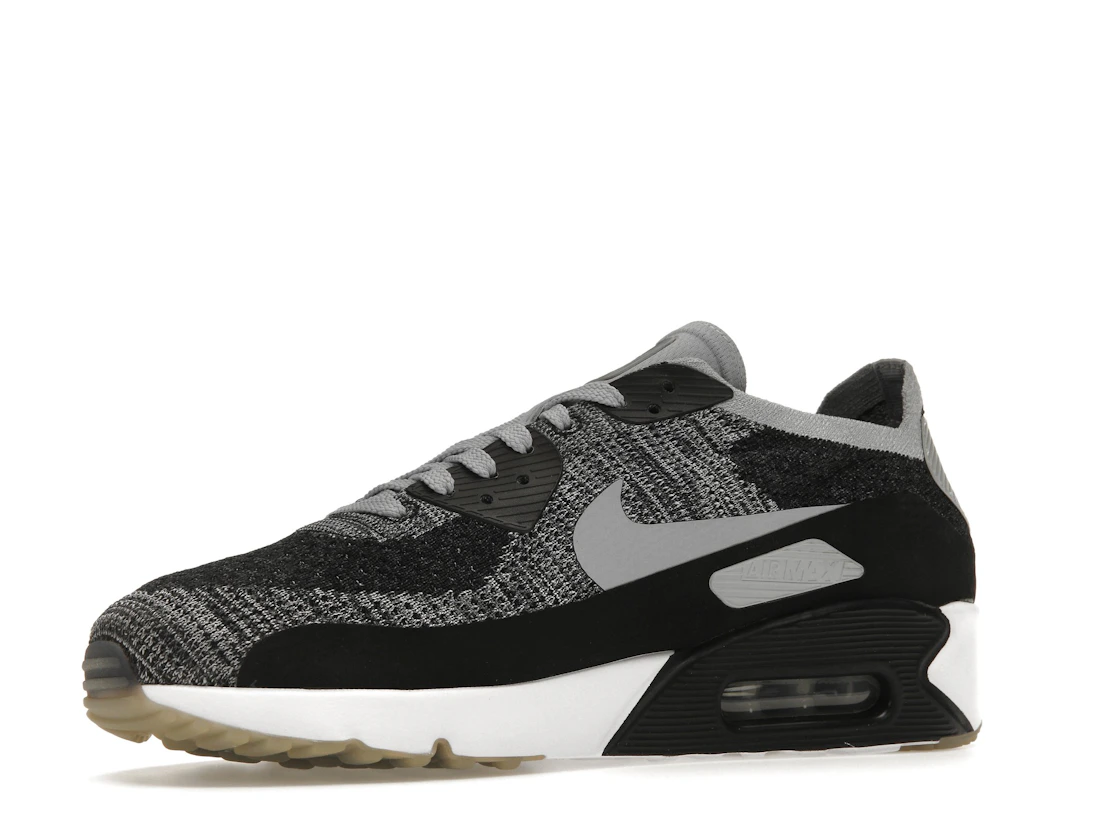 Vue 16 de Nike Air Max 90 Ultra 2.0 Flyknit Black Wolf Grey