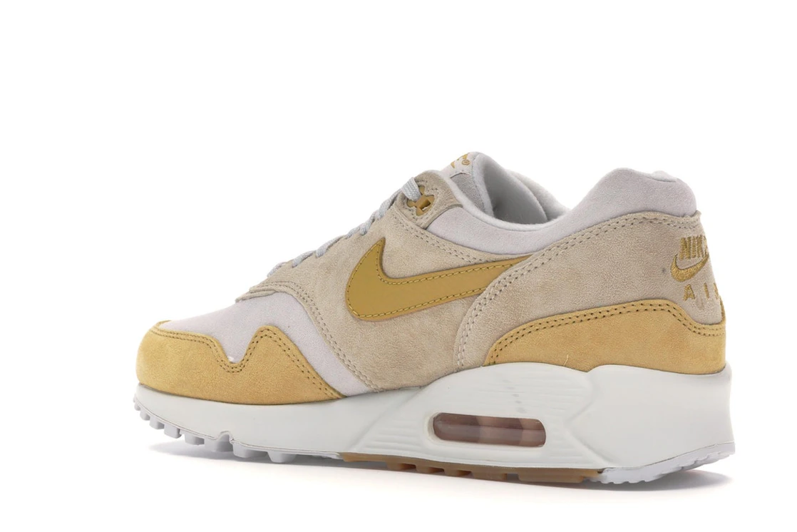 Vue 23 de Nike Air Max 90/1 Guava Ice 