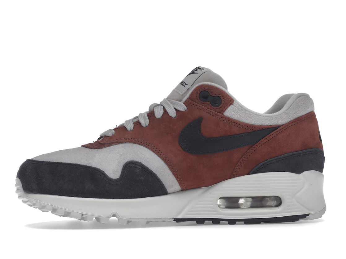 Vue 18 de Nike Air Max 90/1 Red Sepia Oil Grey 