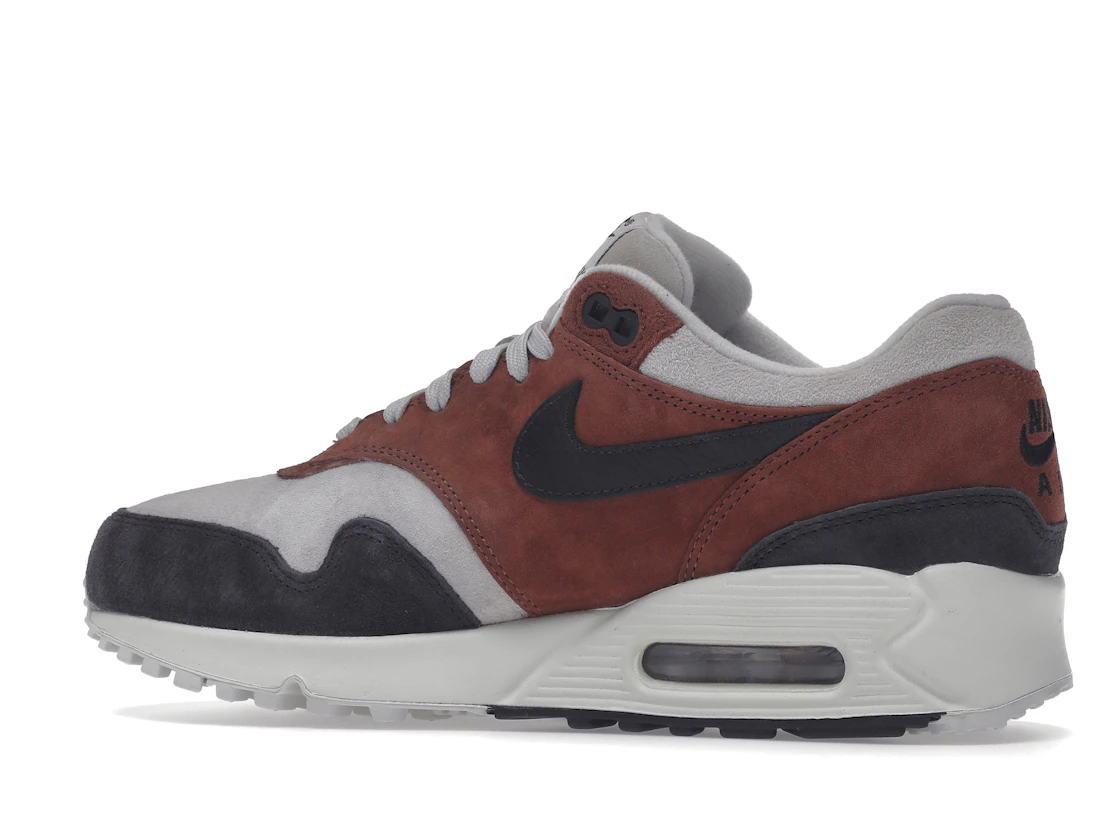 Vue 21 de Nike Air Max 90/1 Red Sepia Oil Grey 