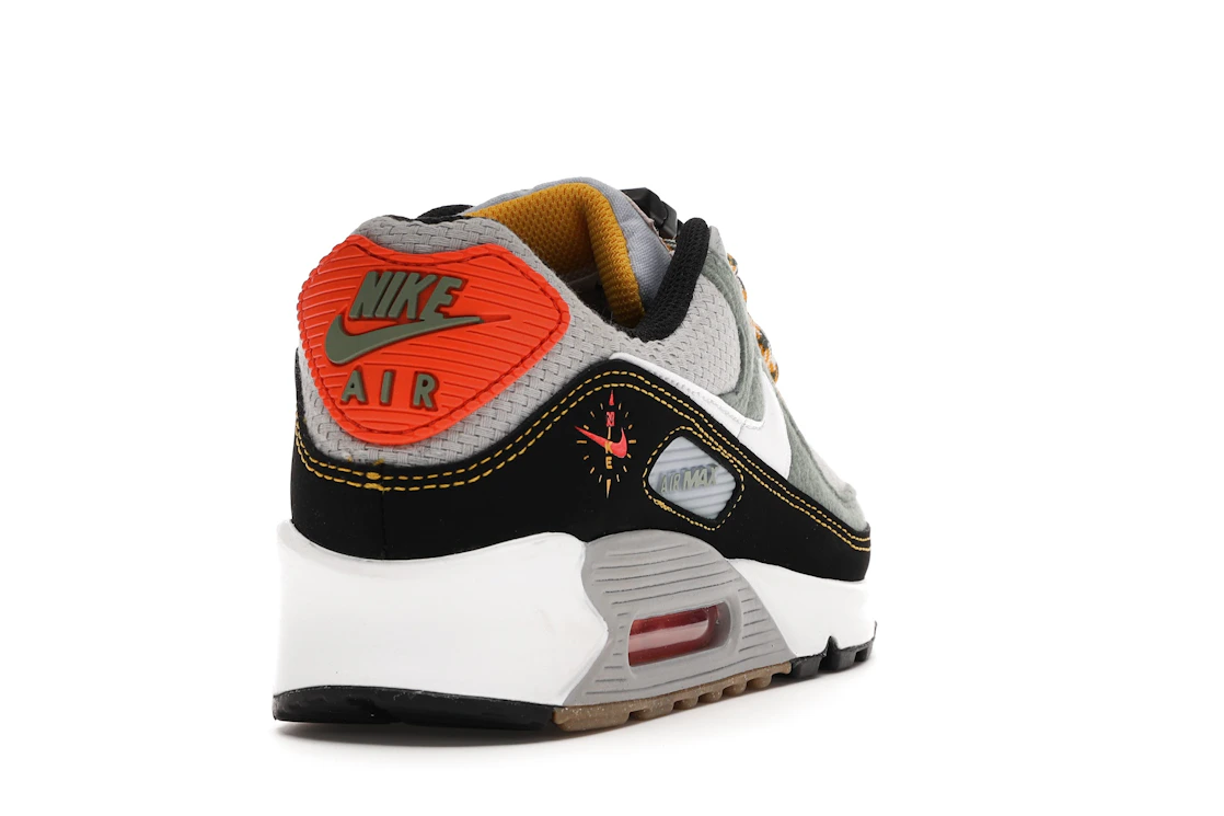 Vue 30 de Nike Air Max 90 Buckle Spiral Sage