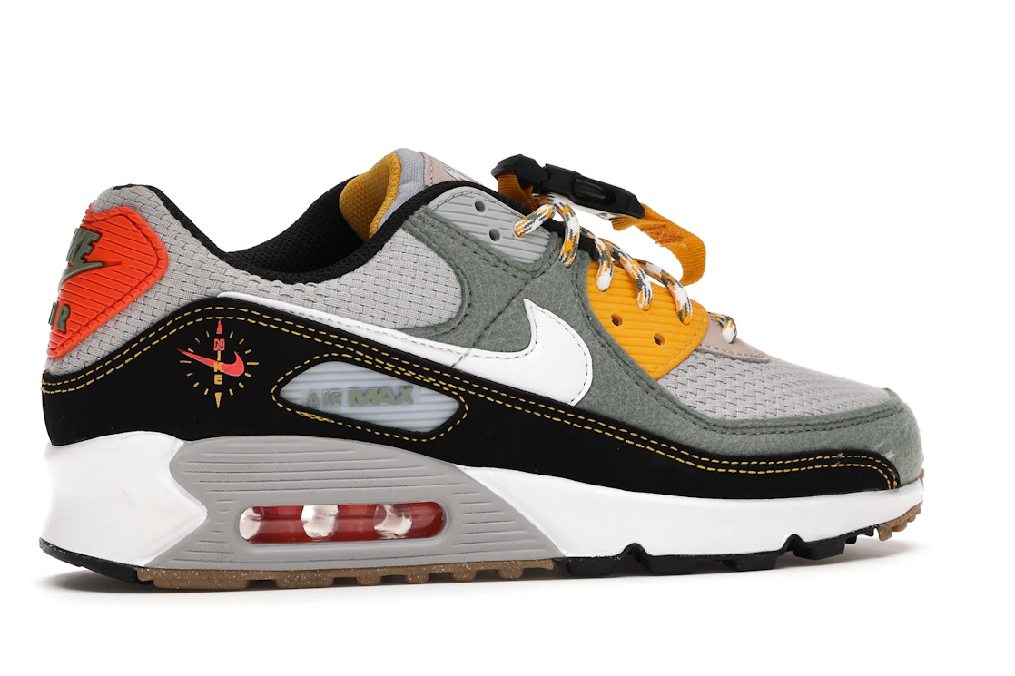 Vue 35 de Nike Air Max 90 Buckle Spiral Sage