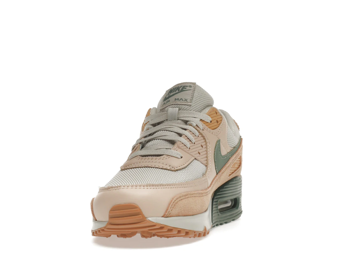 Vue 12 de Nike Air Max 90 Light Bone Dutch Green