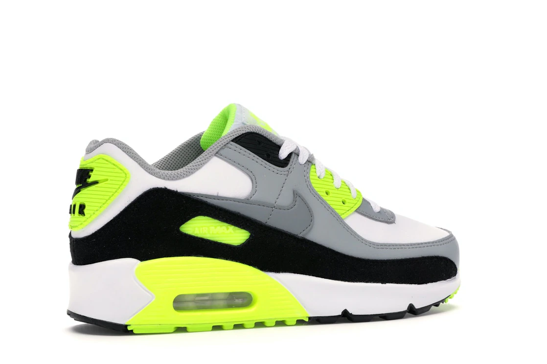 Vue 34 de Nike Air Max 90 OG Volt (2020) (GS)