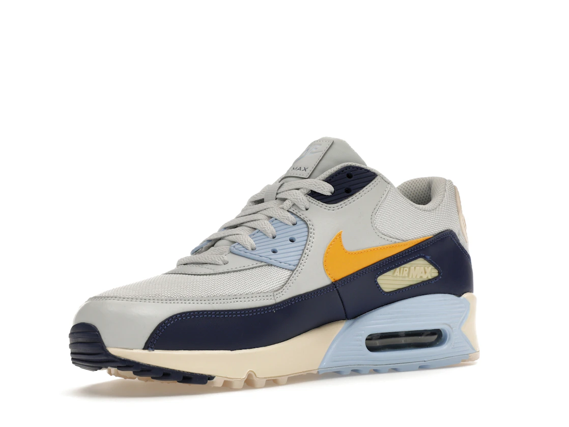 Vue 15 de Nike Air Max 90 Pure Platinum Blue Void