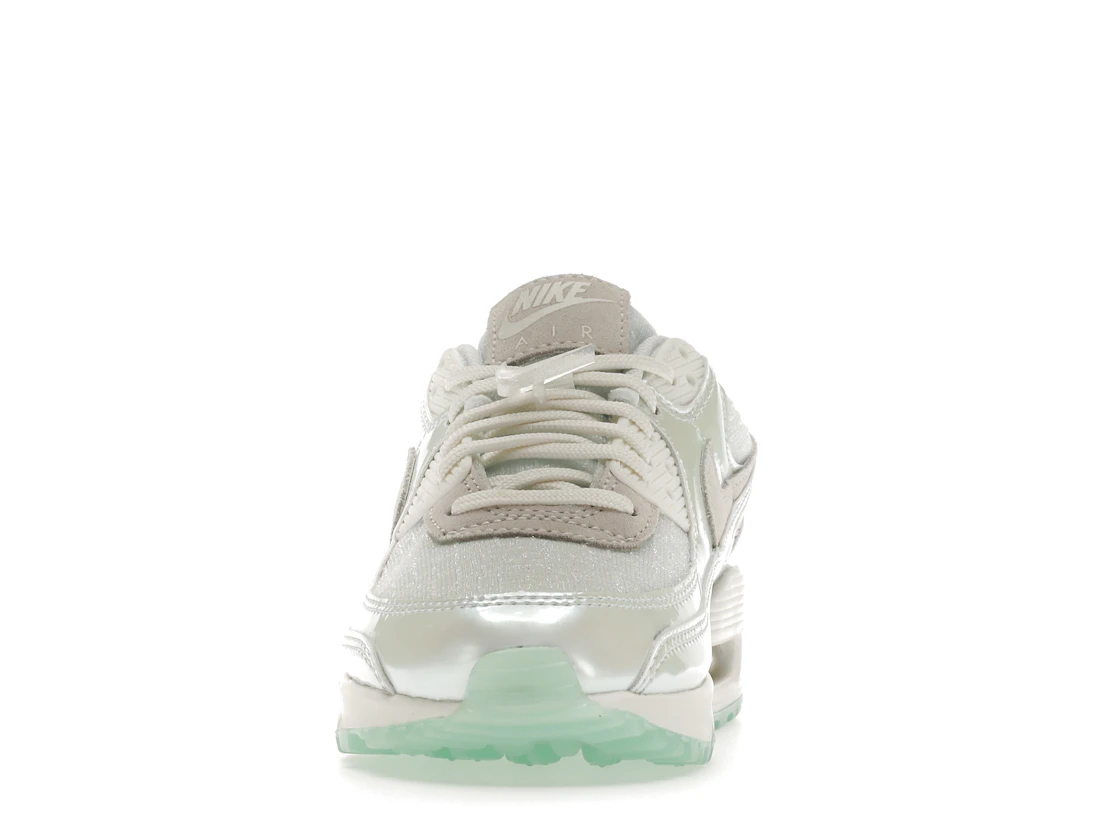 Vue 11 de Nike Air Max 90 The Future is Clear 