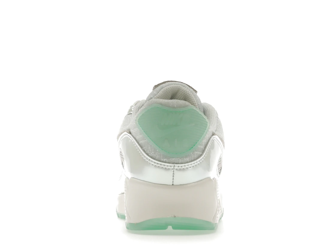 Vue 28 de Nike Air Max 90 The Future is Clear 