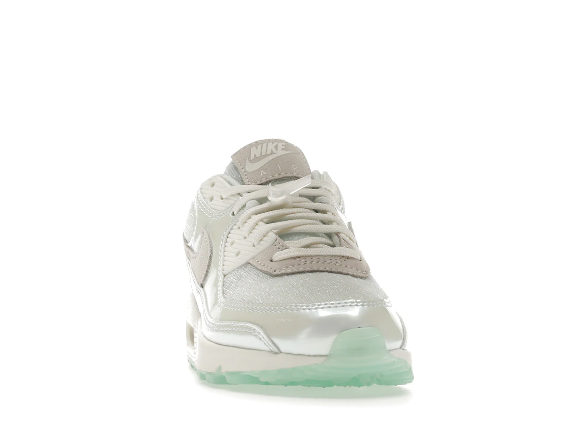 Vue 9 de Nike Air Max 90 The Future is Clear 