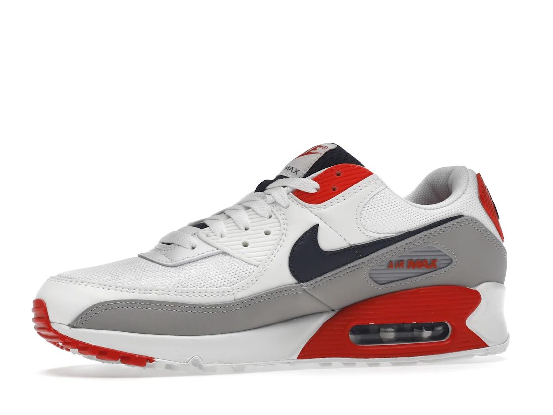 Vue 17 de Nike Air Max 90 USA (2021)