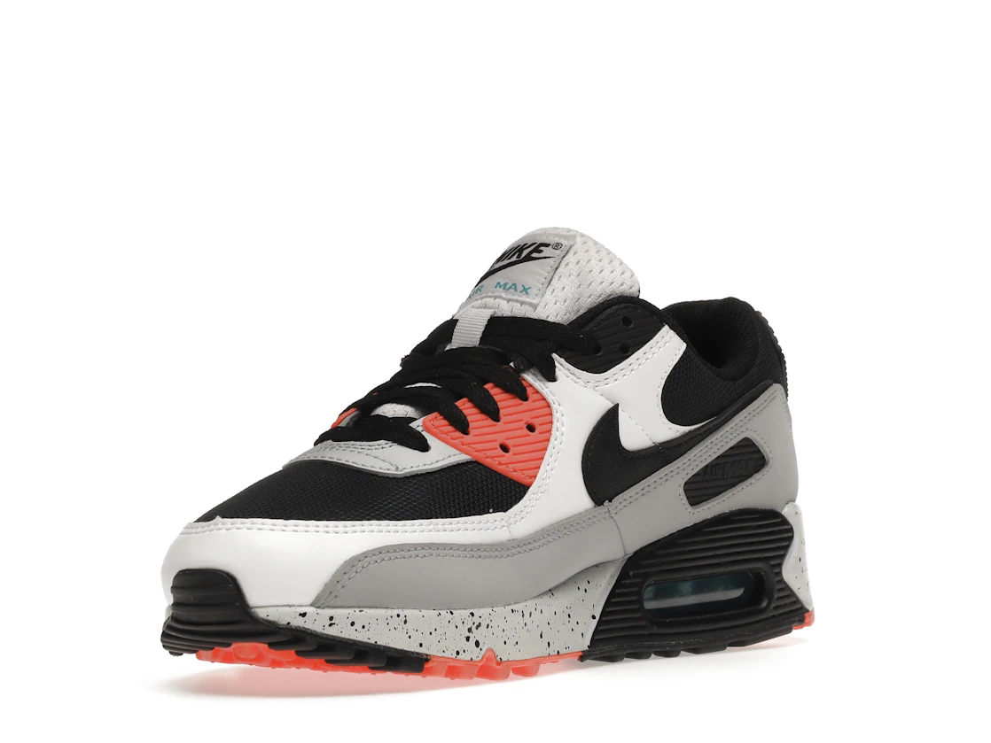 Vue 14 de Nike Air Max 90 White Orange Black
