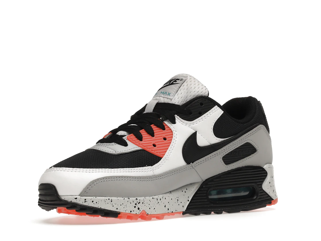 Vue 15 de Nike Air Max 90 White Orange Black