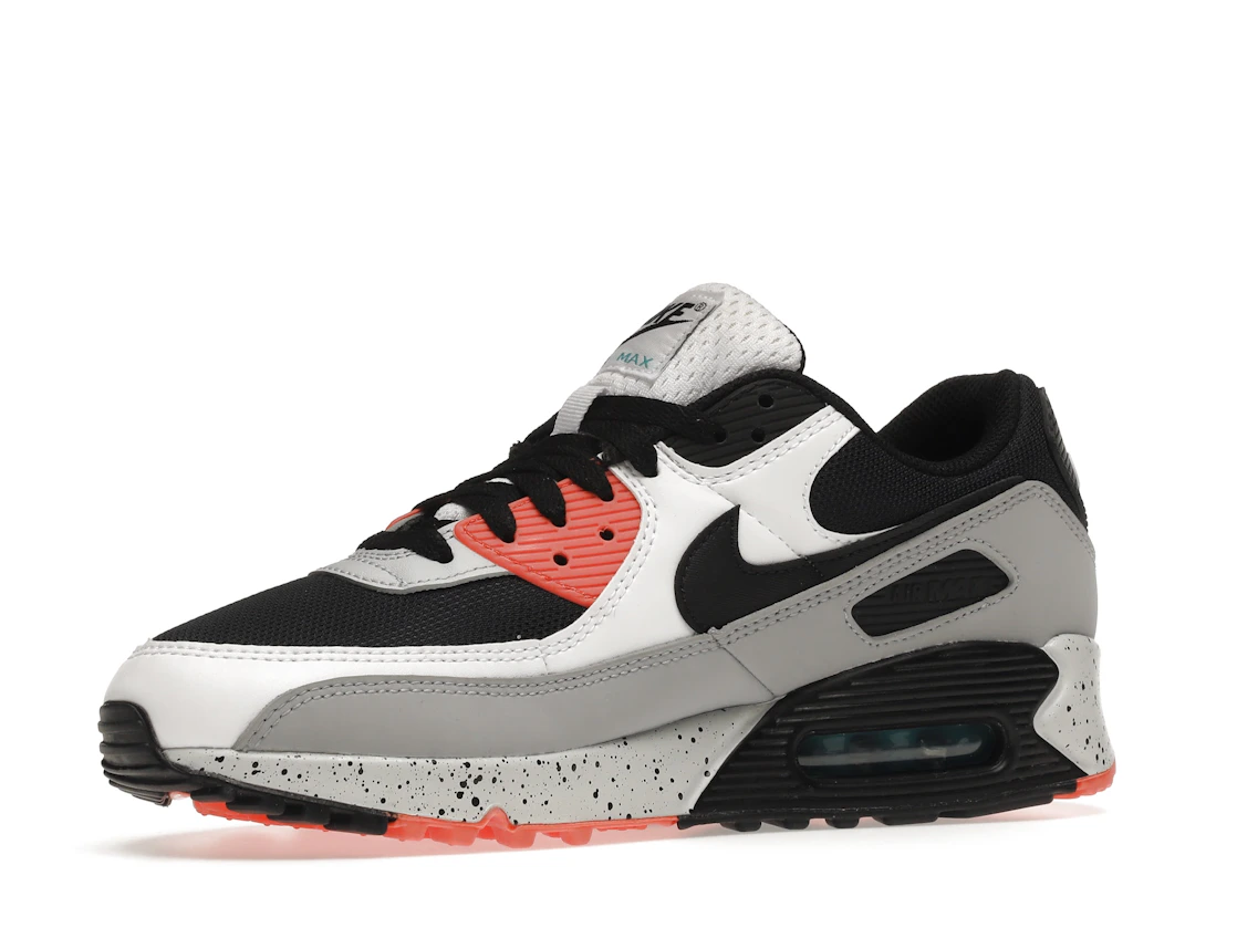 Vue 16 de Nike Air Max 90 White Orange Black