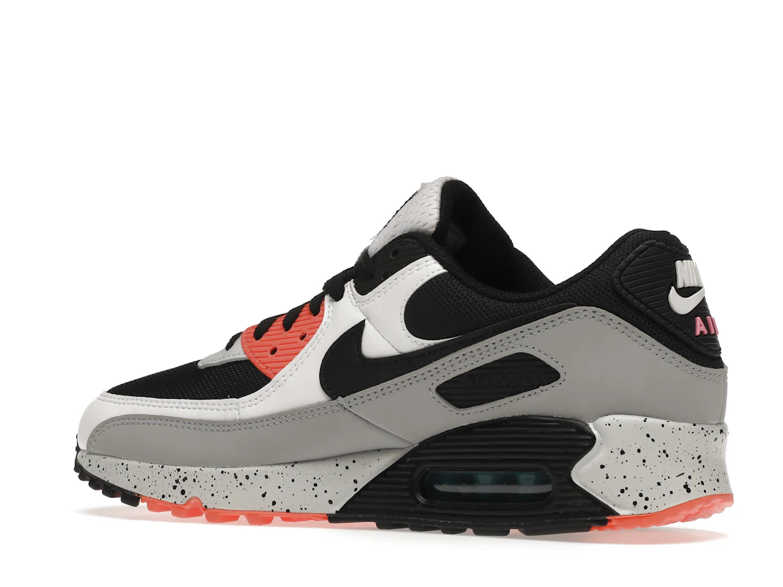 Vue 22 de Nike Air Max 90 White Orange Black