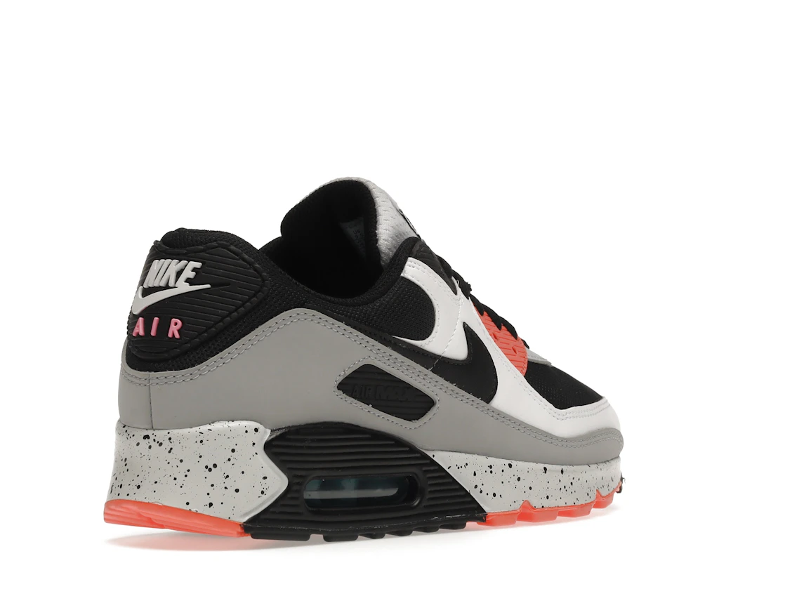 Vue 32 de Nike Air Max 90 White Orange Black