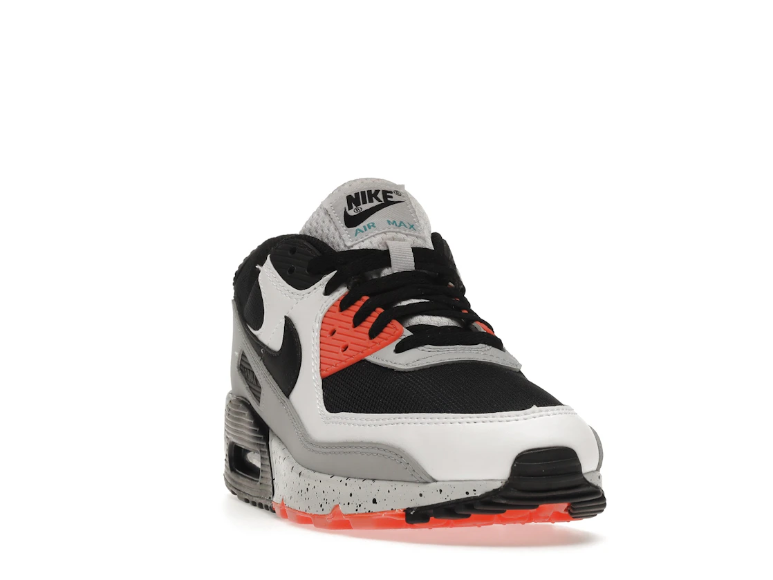Vue 8 de Nike Air Max 90 White Orange Black
