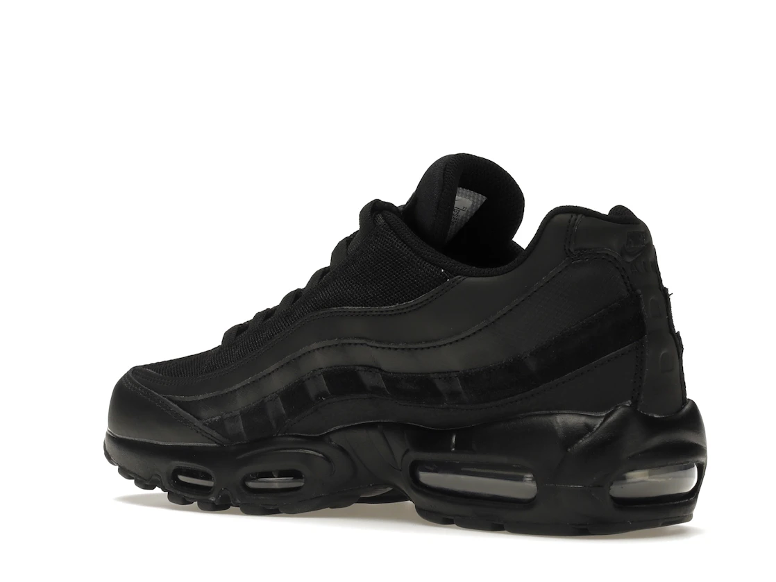 Vue 23 de Nike Air Max 95 Essential Triple Black