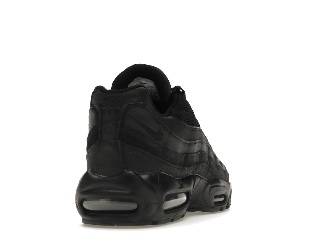 Vue 30 de Nike Air Max 95 Essential Triple Black
