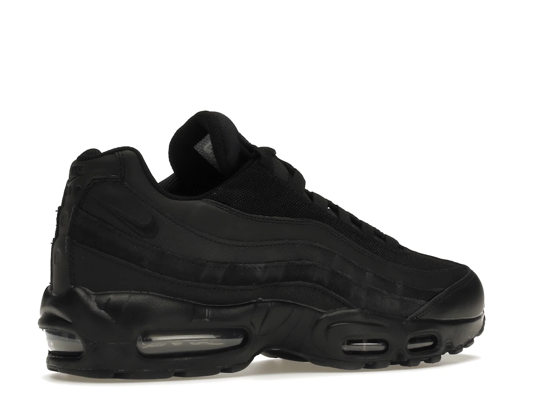 Vue 34 de Nike Air Max 95 Essential Triple Black