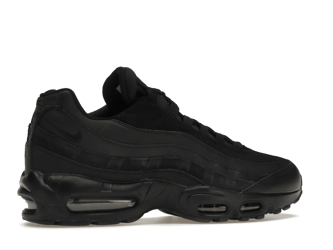 Vue 35 de Nike Air Max 95 Essential Triple Black