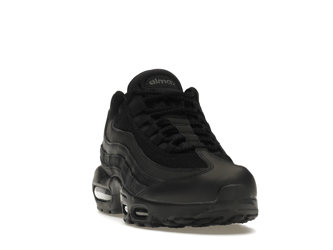 Vue 8 de Nike Air Max 95 Essential Triple Black