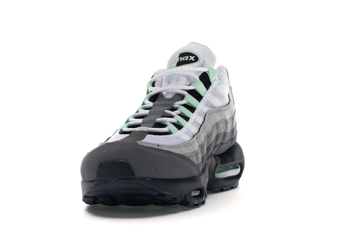 Vue 11 de Nike Air Max 95 OG Fresh Mint
