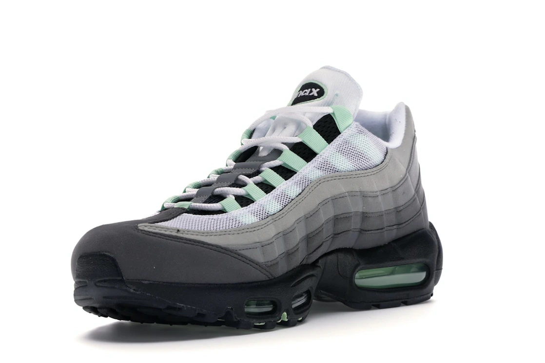 Vue 13 de Nike Air Max 95 OG Fresh Mint