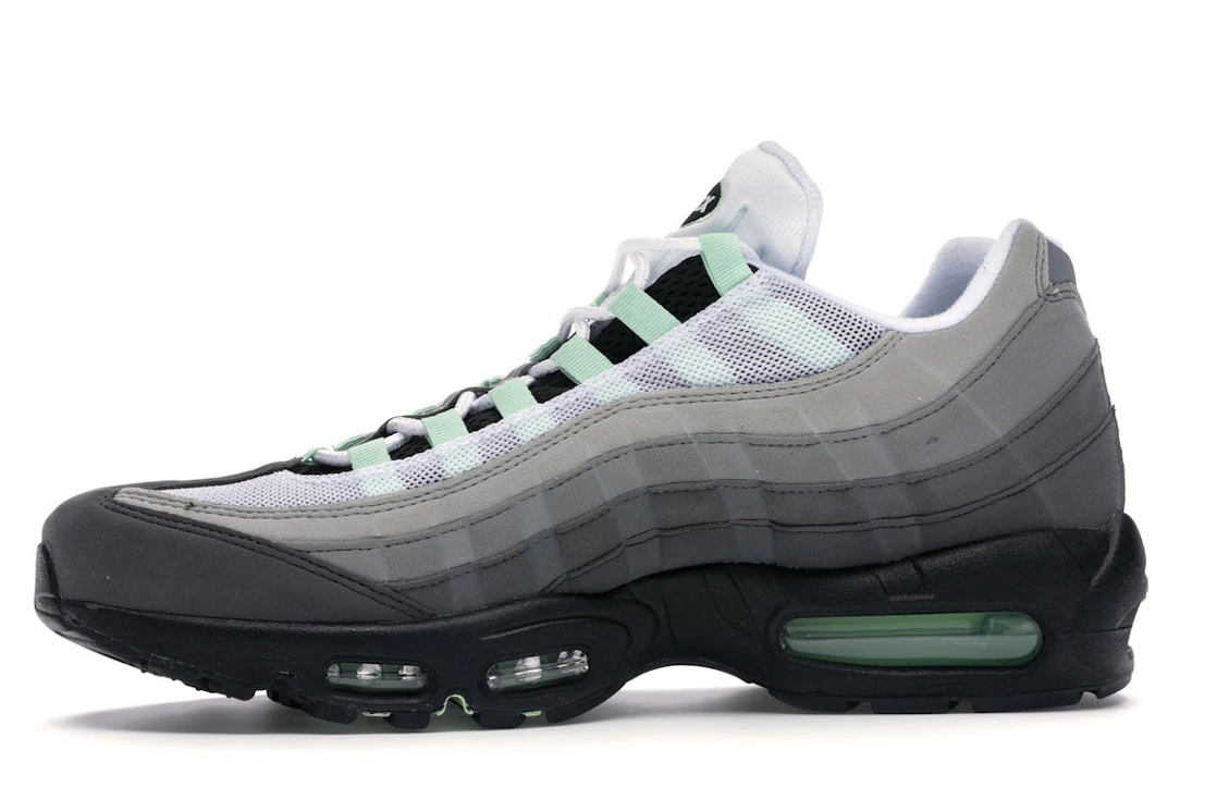 Vue 17 de Nike Air Max 95 OG Fresh Mint