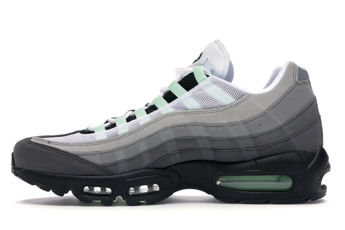 Vue 18 de Nike Air Max 95 OG Fresh Mint