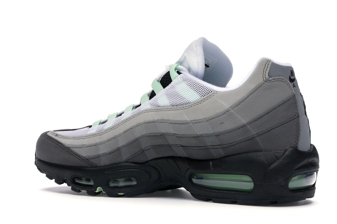 Vue 21 de Nike Air Max 95 OG Fresh Mint