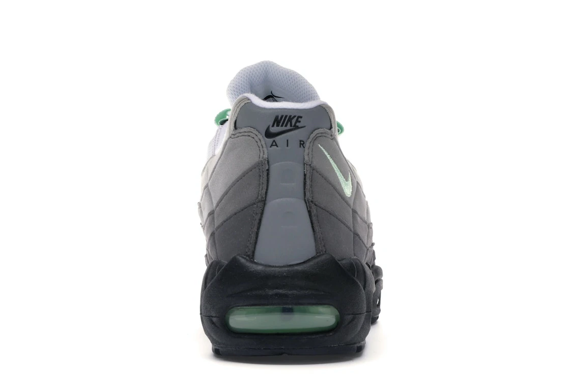Vue 27 de Nike Air Max 95 OG Fresh Mint