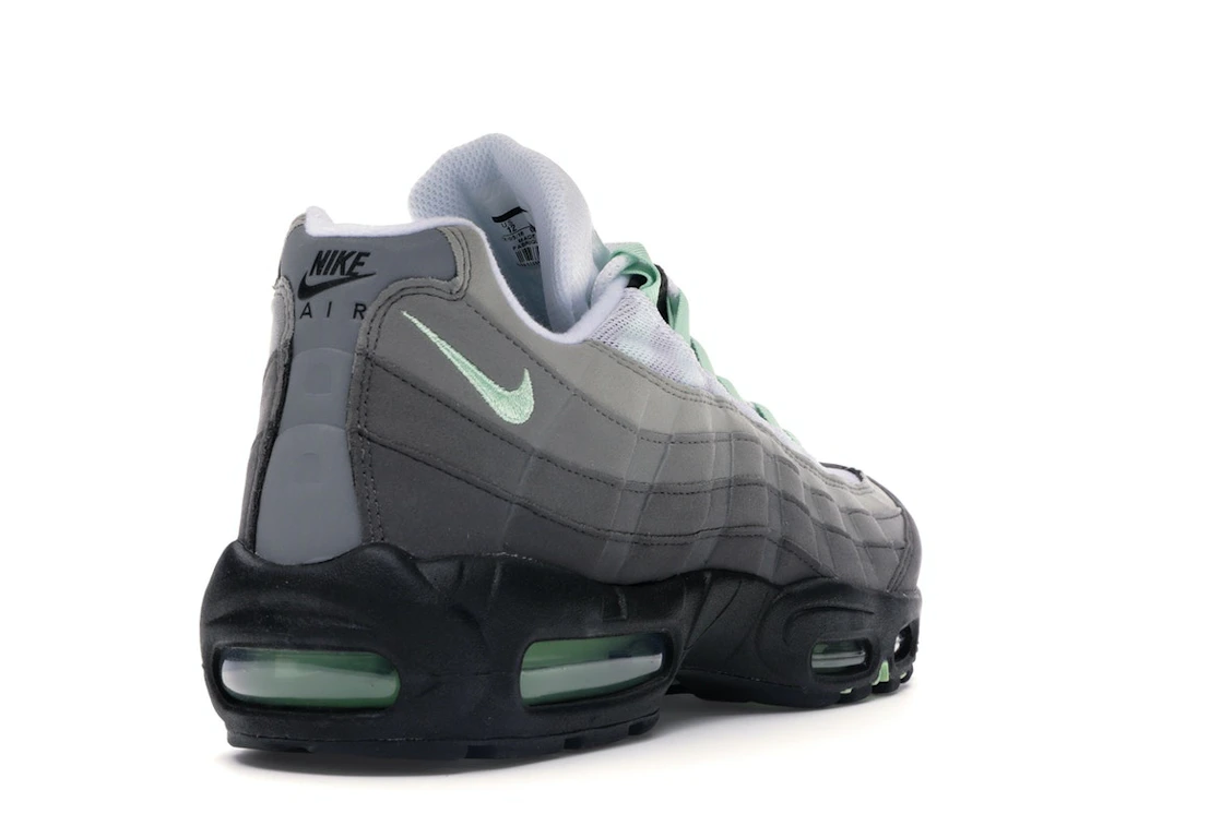 Vue 30 de Nike Air Max 95 OG Fresh Mint