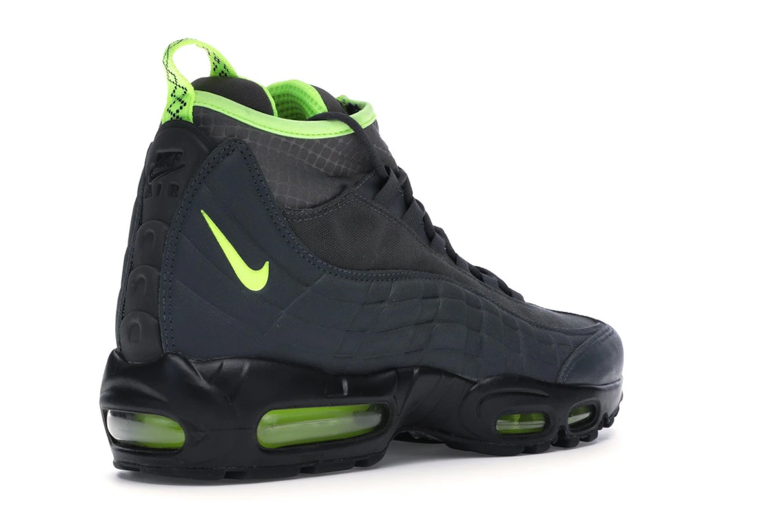 Vue 33 de Nike Air Max 95 Sneakerboot Anthracite Volt