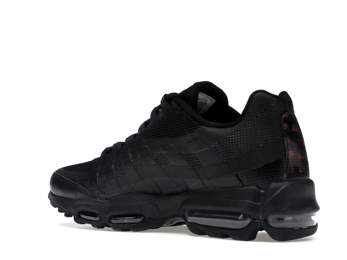Vue 23 de Nike Air Max 95 Ultra Black Crimson