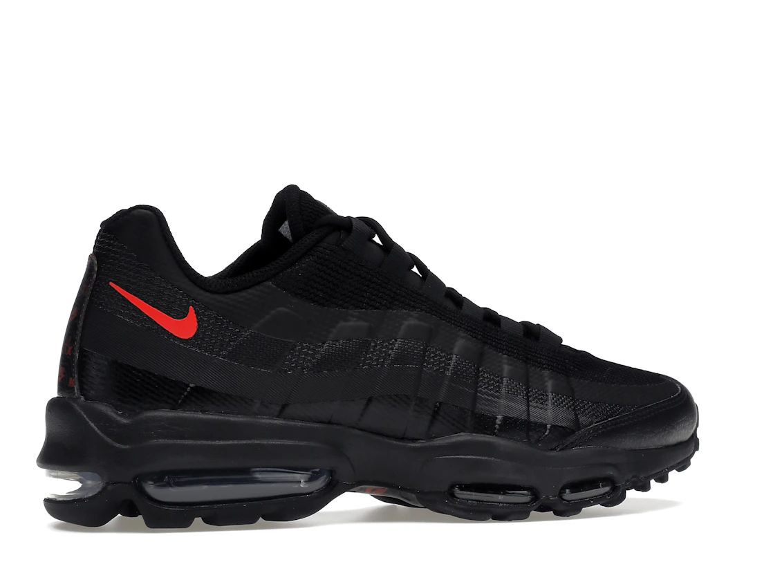 Vue 35 de Nike Air Max 95 Ultra Black Crimson