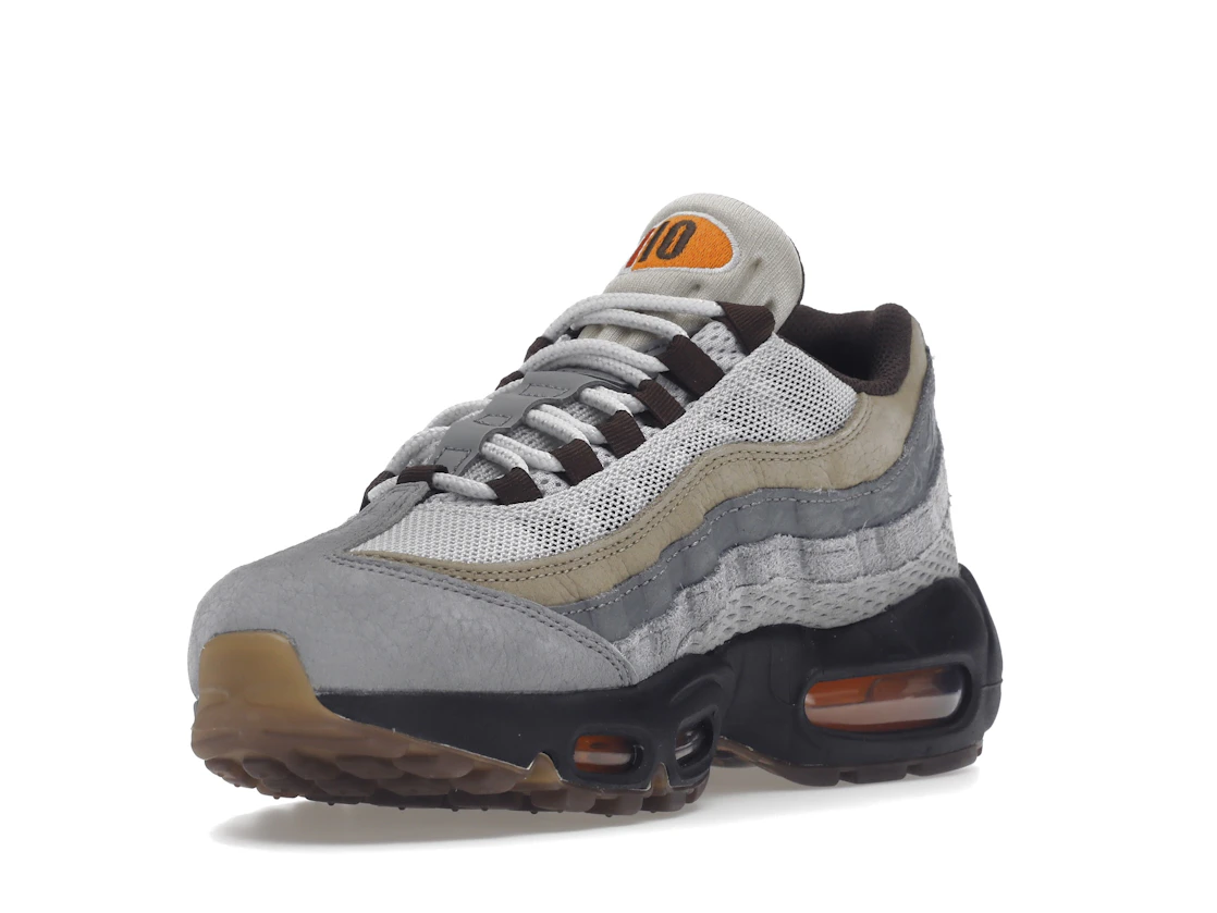 Vue 14 de Nike Air Max 95 110